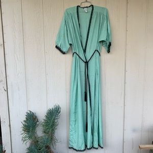 Christian Dior Vintage ligt robe in green